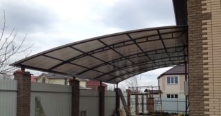 Навесы из поликарбоната к дому Назарово, цена от 3696 руб.